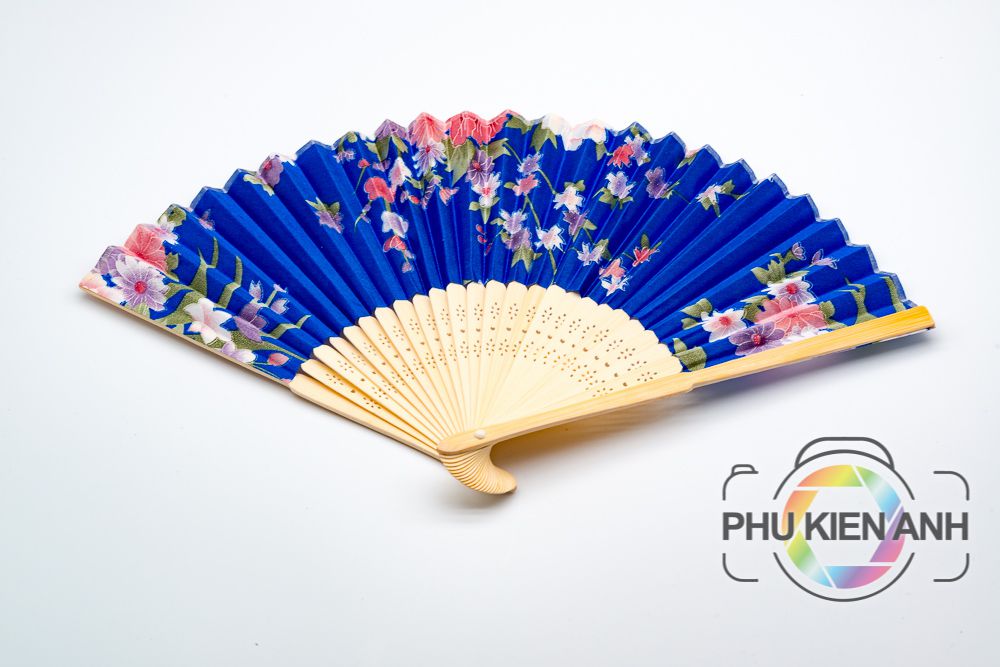 quat giay xanh duong (1)