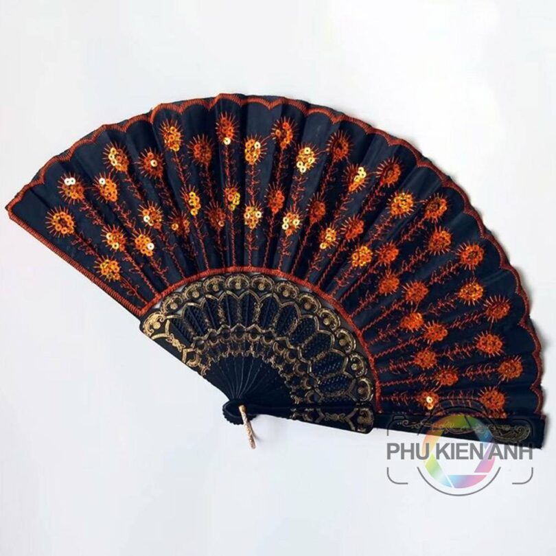 quat-mua-trang-den-(4)